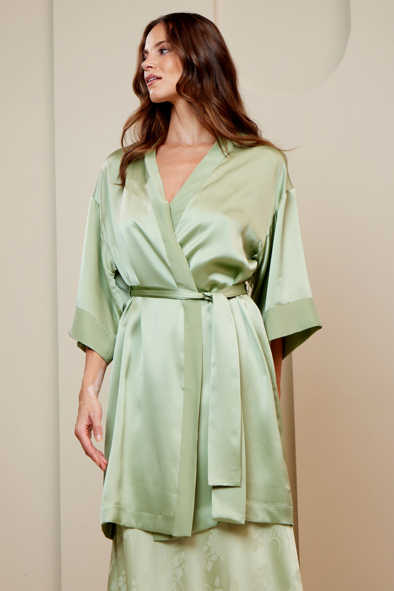 KIMONO CORTO IN SETA