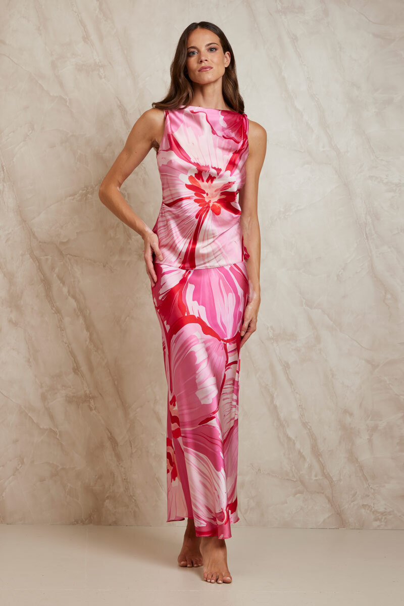 TOP STAMPATO CON SCOLLO A BARCA