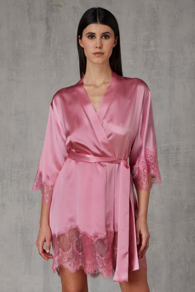 SILIK KIMONO WITH LACE